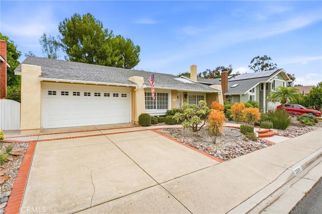 MLS #OC26139955 image #0