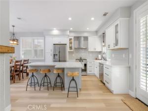 MLS #OC26140390 image #0