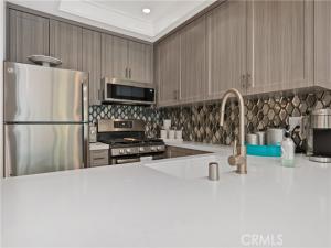 MLS #OC26140462 image #0