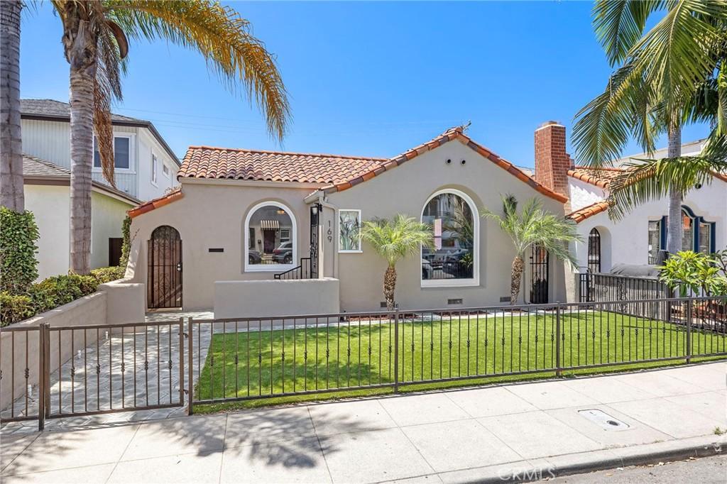 MLS #OC26140547 image #0