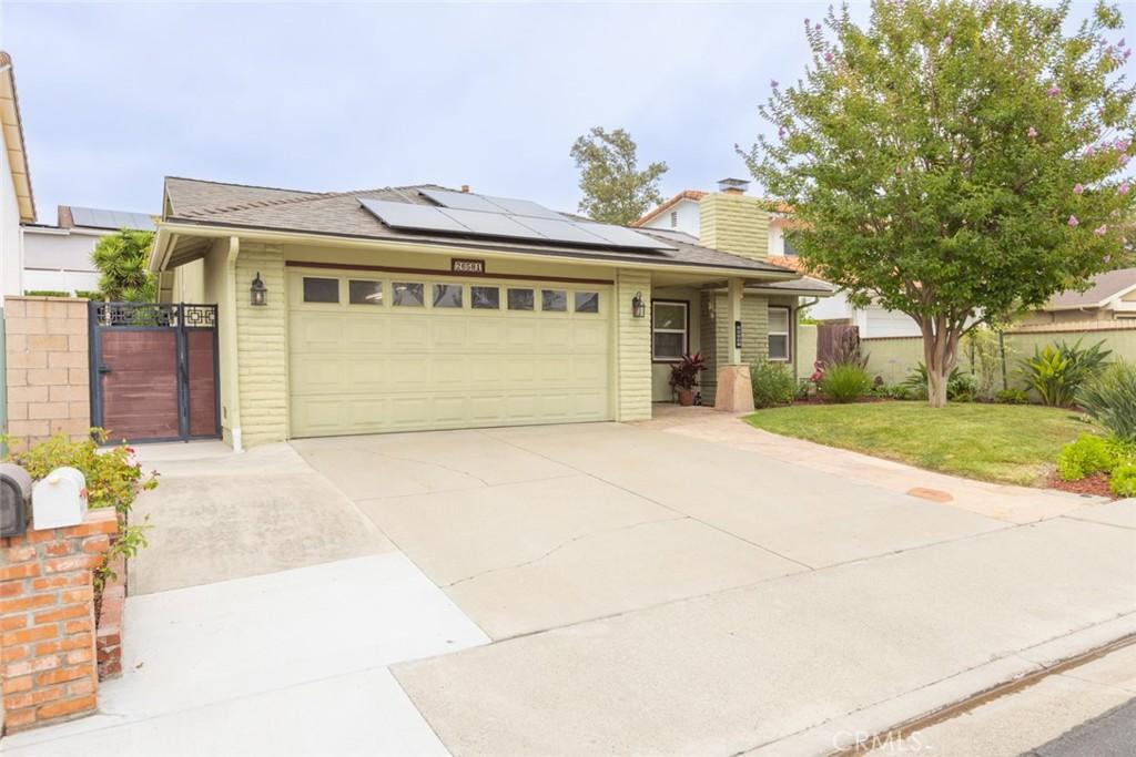 MLS #OC26141006 image #0
