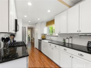 MLS #OC26141674 image #0