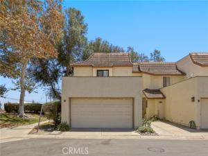 MLS #OC26142784 image #0