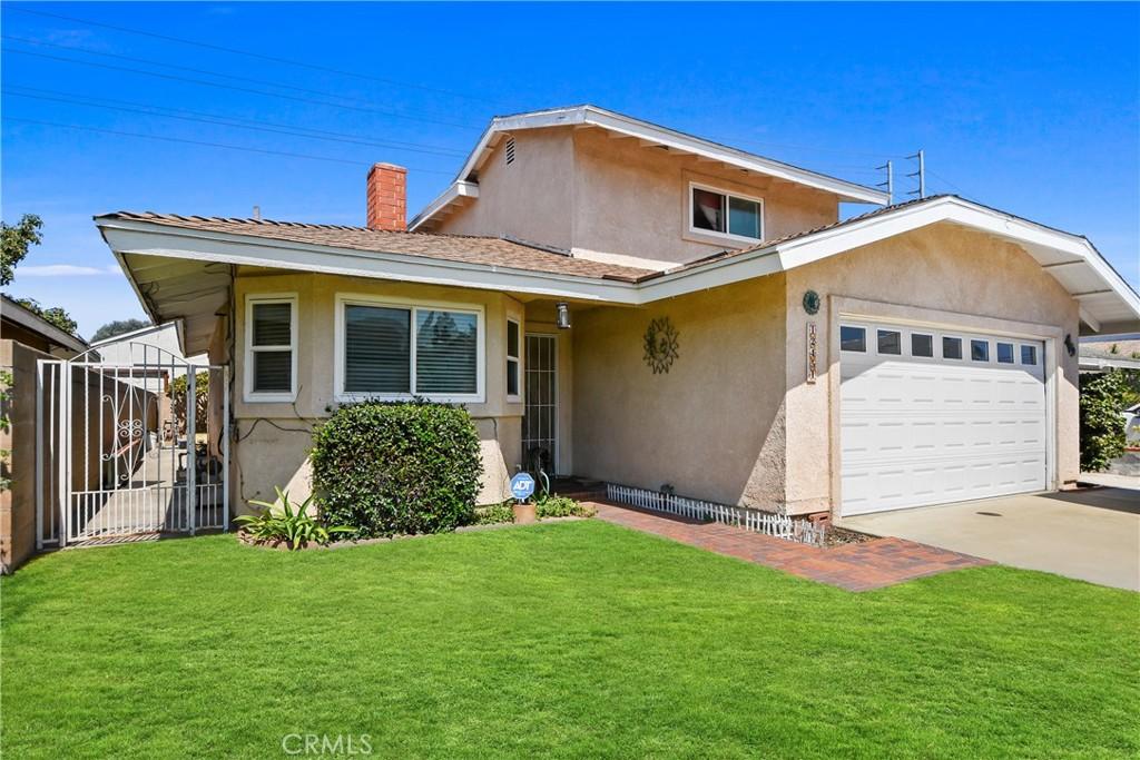 MLS #OC26143750 image #0