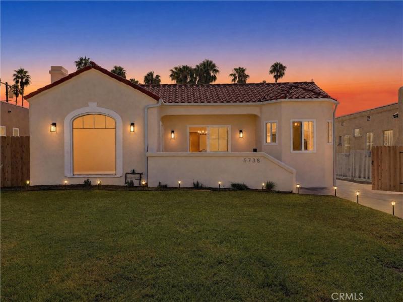 MLS #OC26144842 image #0
