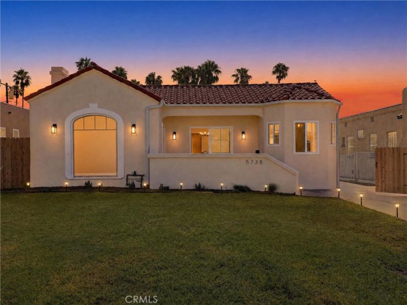 MLS #OC26144842 image #0