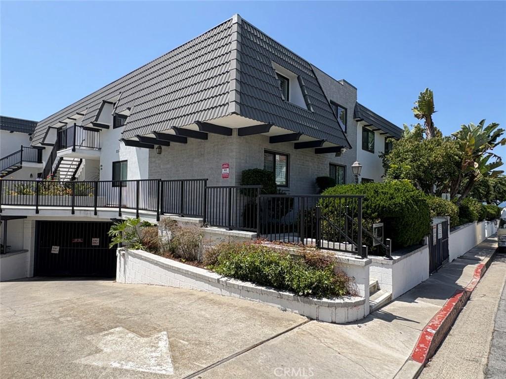 MLS #OC26144876 image #0