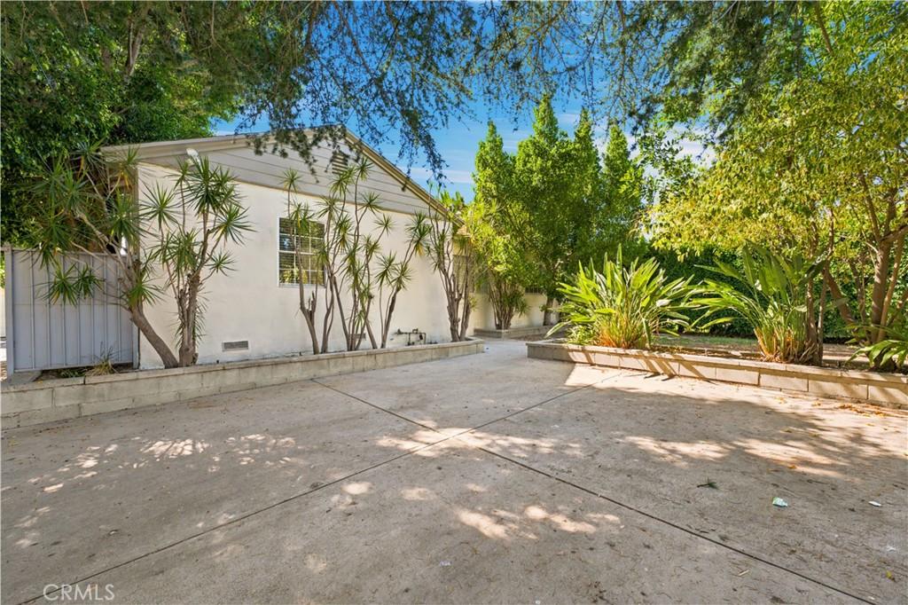 MLS #OC26145034 image #0