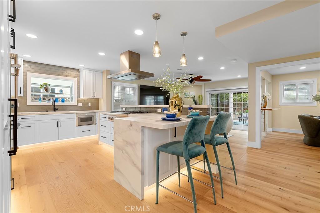 MLS #OC26145186 image #0