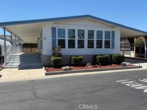 MLS #OC26145222 image #0