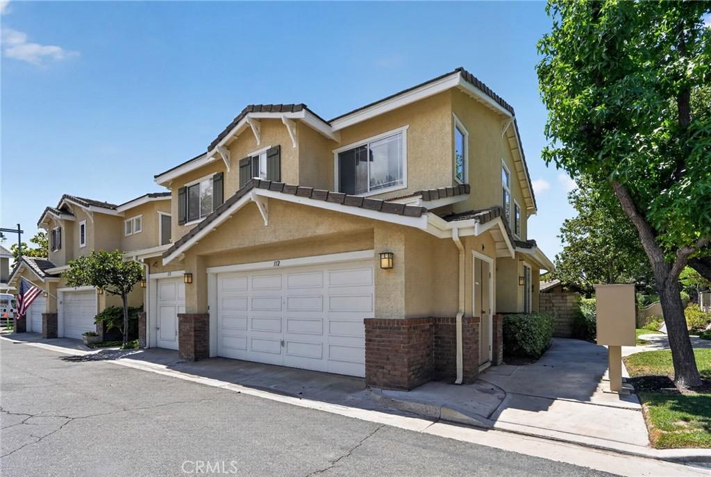 MLS #OC26145360 image #0