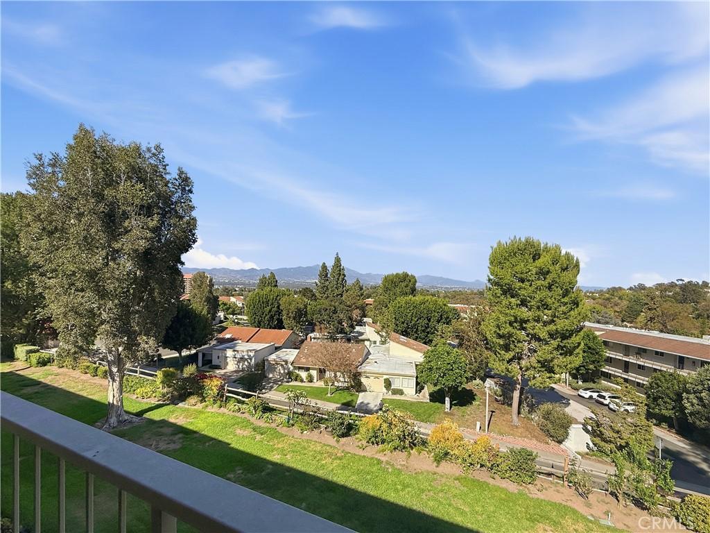 MLS #OC26145565 image #0