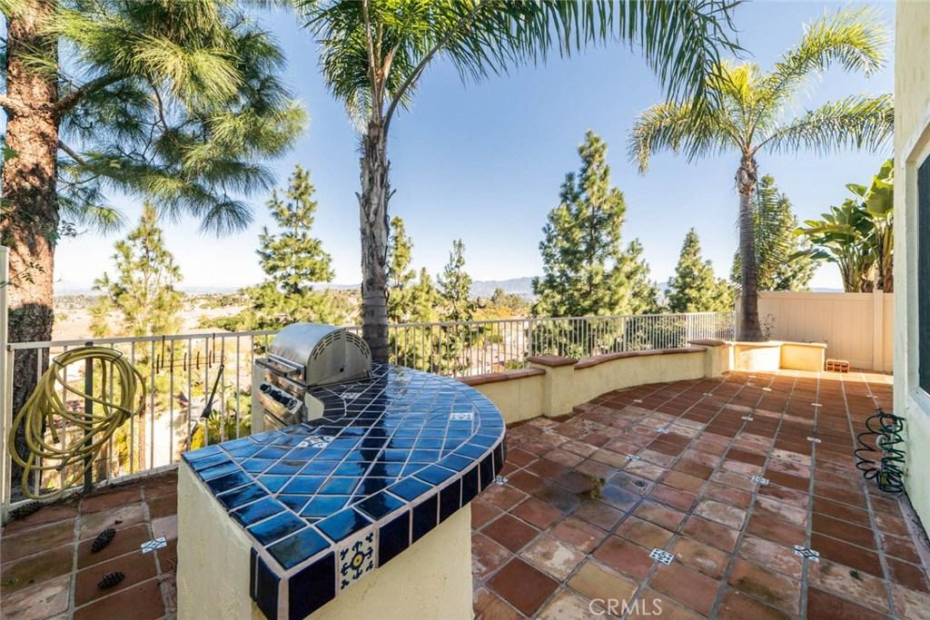 MLS #OC26145698 image #0