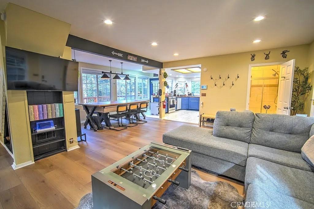 MLS #OC26145980 image #0