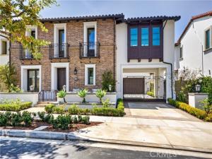 MLS #OC26146613 image #0