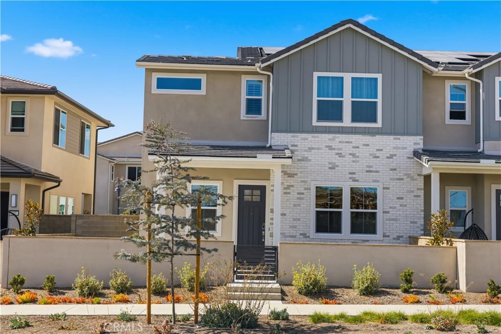 MLS #OC26146841 image #0
