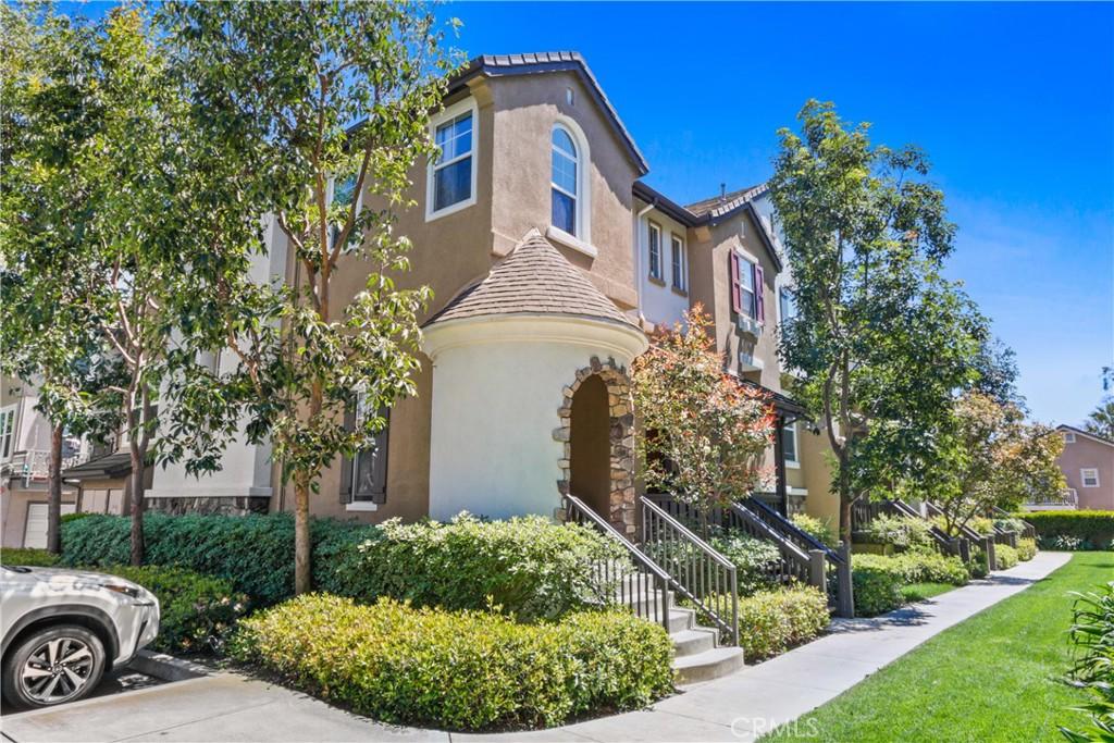 MLS #OC26147062 image #0