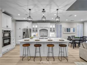 MLS #OC26147144 image #0