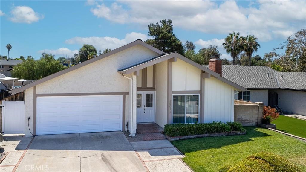 MLS #OC26147187 image #0