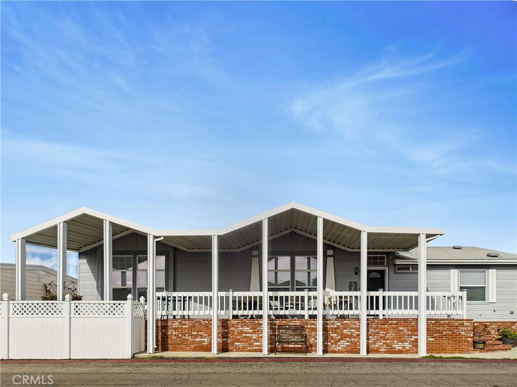 MLS #OC26147296 image #0