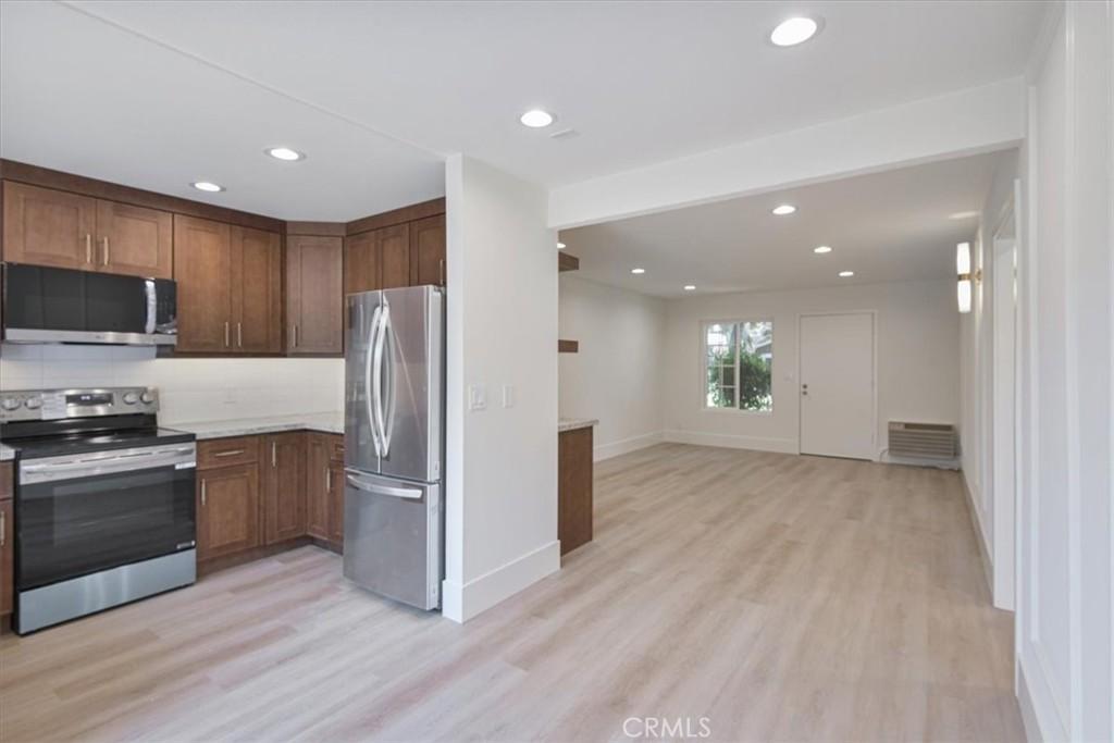 MLS #OC26147560 image #0