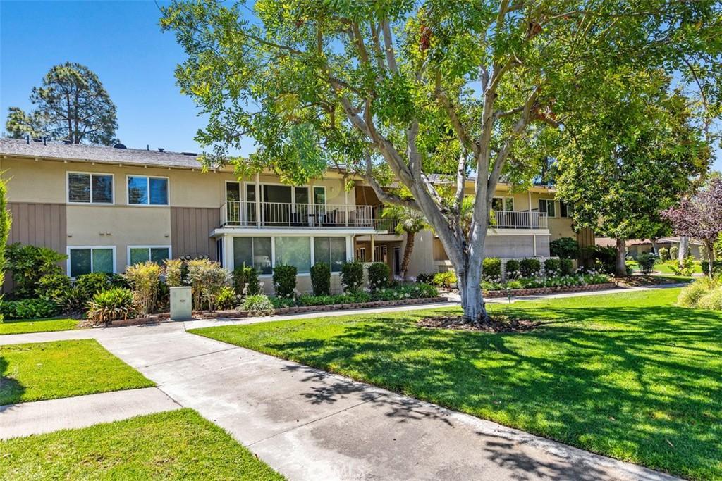 MLS #OC26147579 image #0