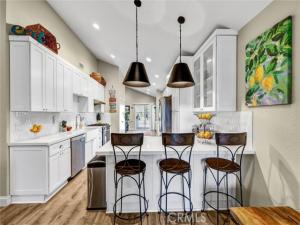 MLS #OC26147775 image #0