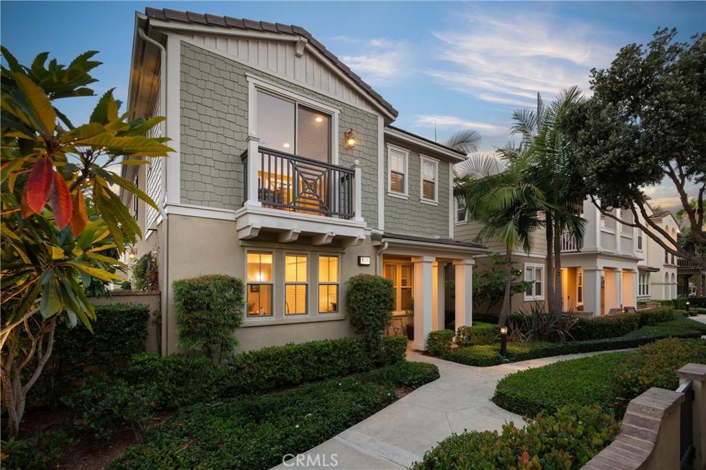 MLS #OC26148010 image #0