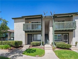 MLS #OC26148171 image #0