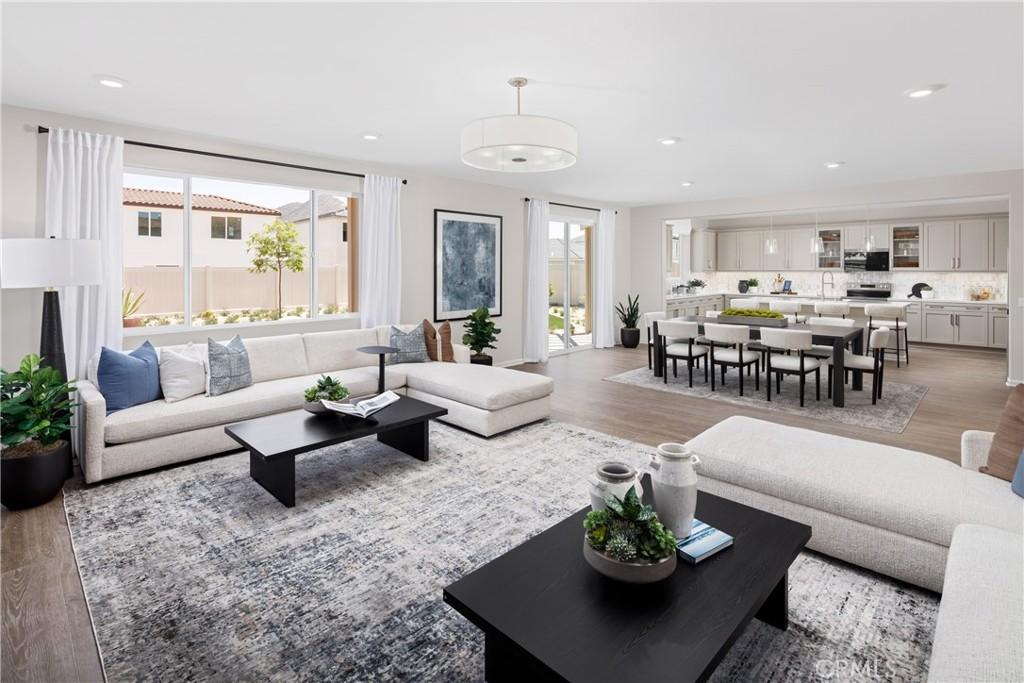MLS #OC26148929 image #0