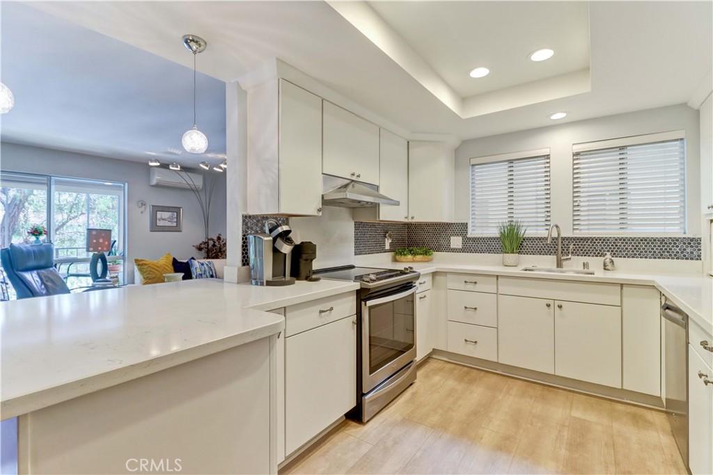 MLS #OC26149877 image #0