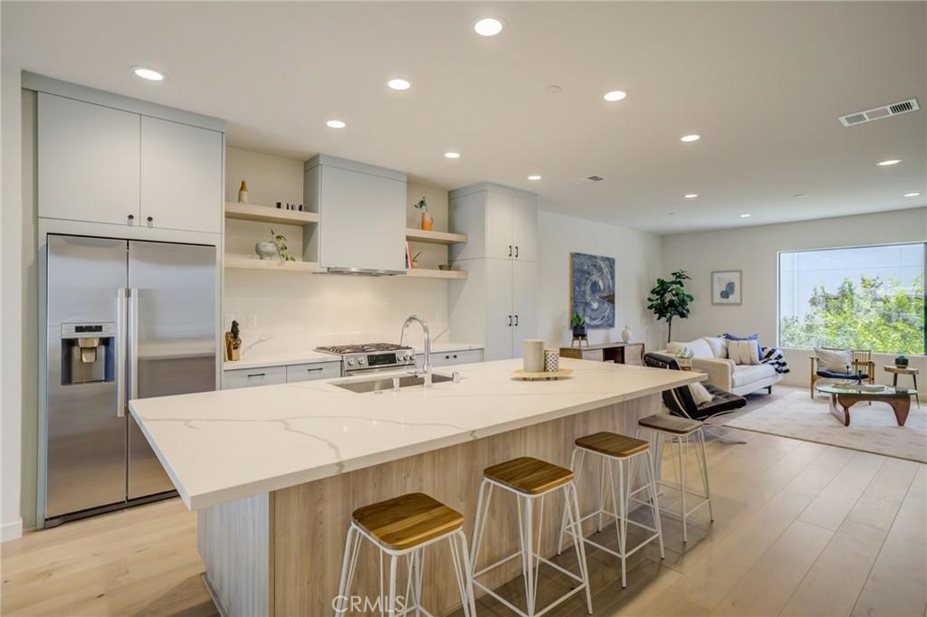 MLS #OC26150205 image #0