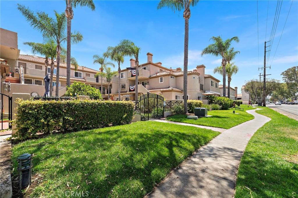 MLS #OC26150262 image #0
