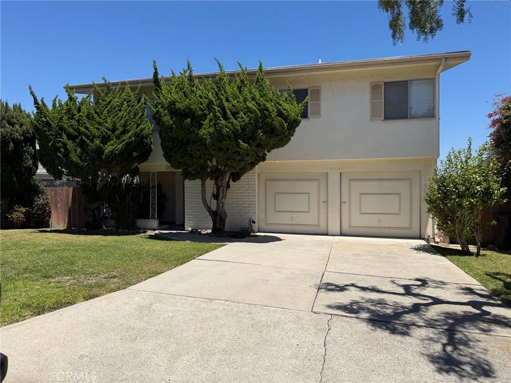 MLS #OC26150302 image #0