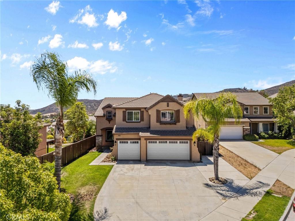 MLS #OC26150570 image #0