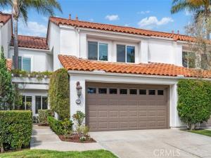 MLS #OC26150651 image #0