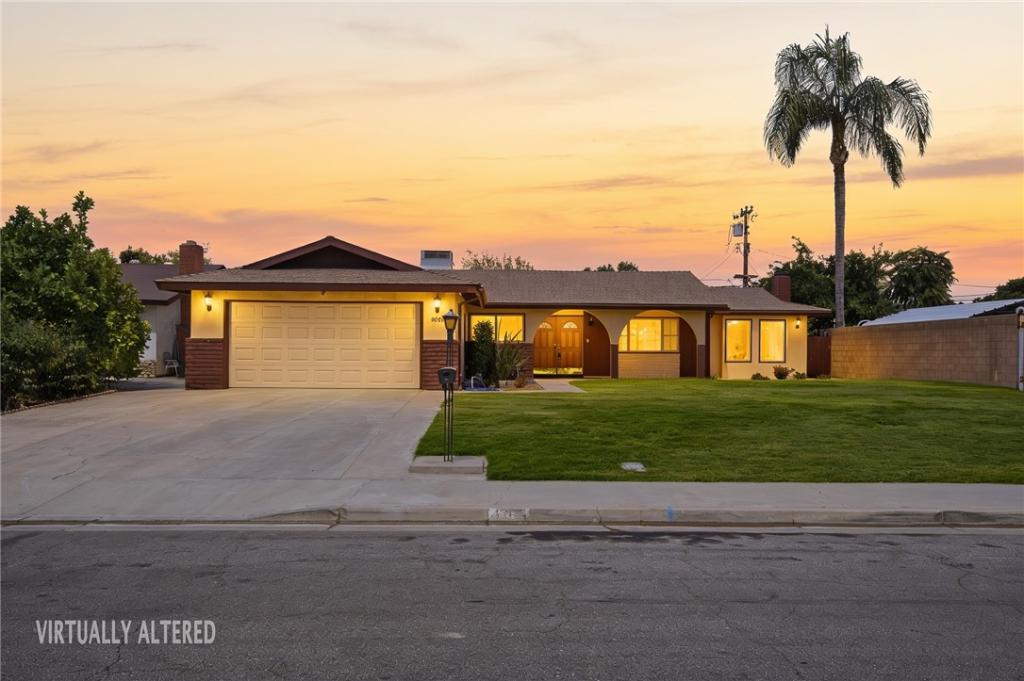 MLS #OC26150665 image #0
