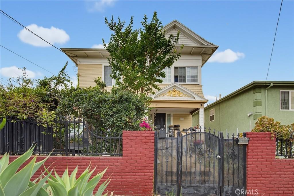 MLS #OC26151099 image #0