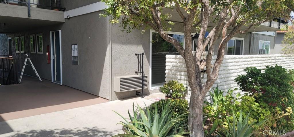 MLS #OC26151110 image #0