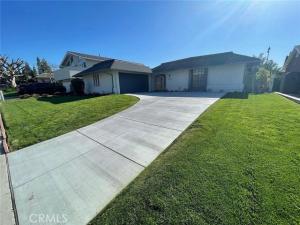 MLS #OC26151132 image #0