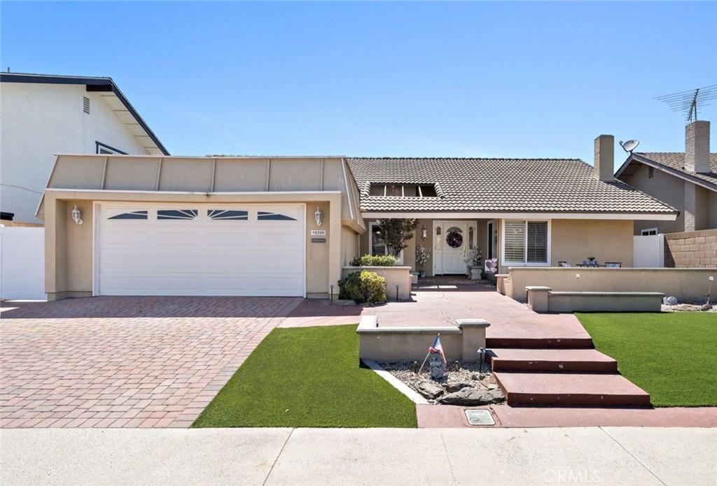 MLS #OC26151224 image #0