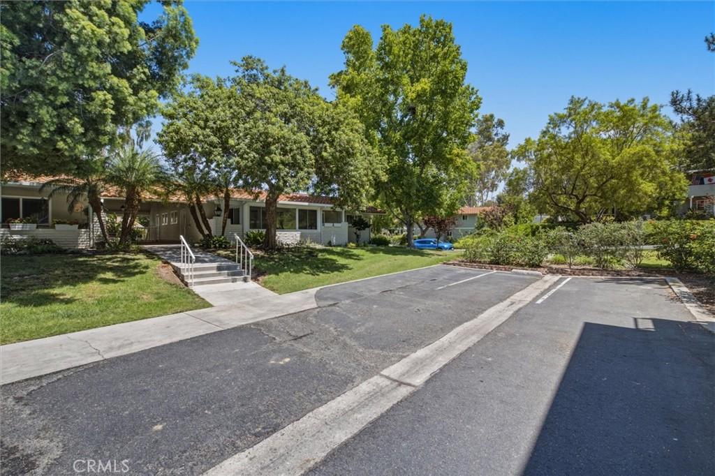 MLS #OC26151478 image #0