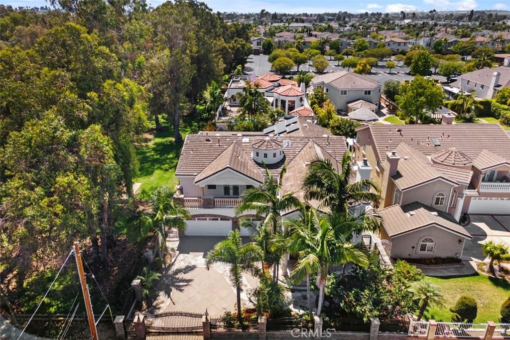 MLS #OC26151633 image #0