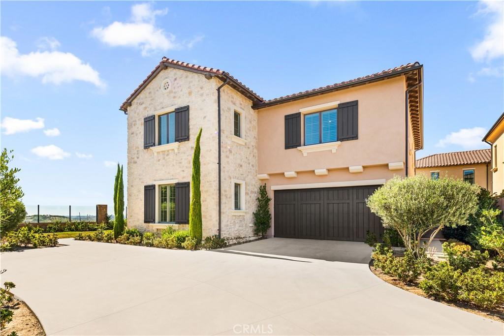 MLS #OC26152221 image #0