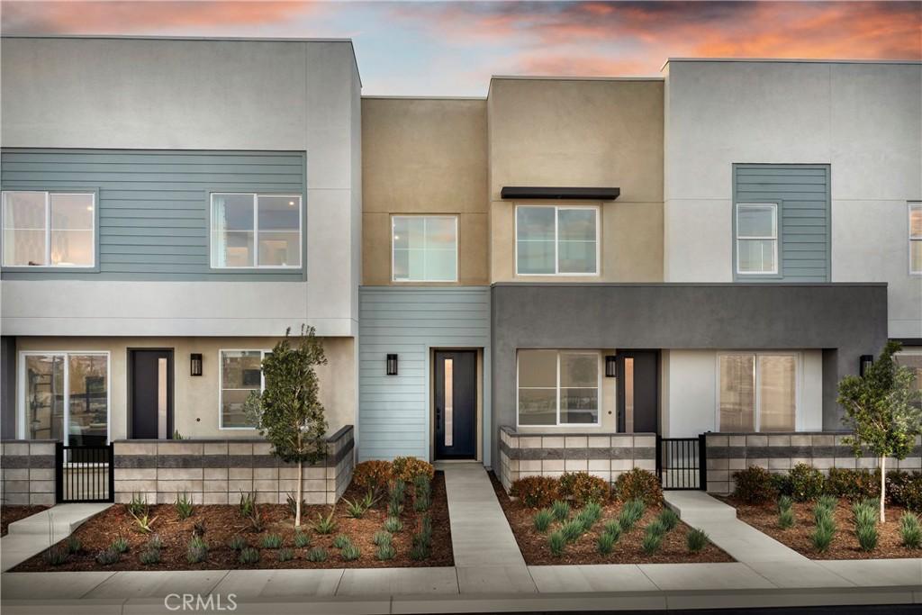 MLS #OC26152541 image #0