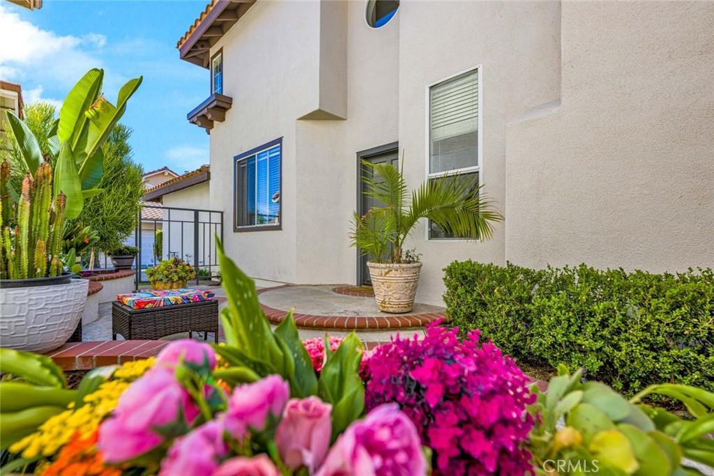 MLS #OC26152563 image #0