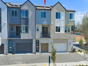 MLS #OC26152666 image #0