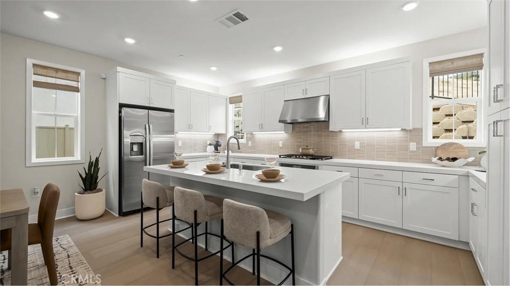 MLS #OC26152742 image #0