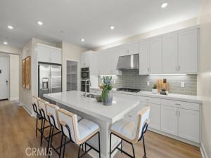 MLS #OC26152765 image #0