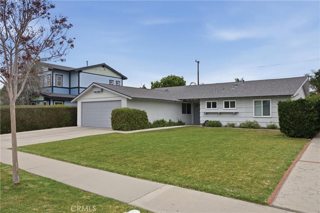 MLS #OC26152861 image #0
